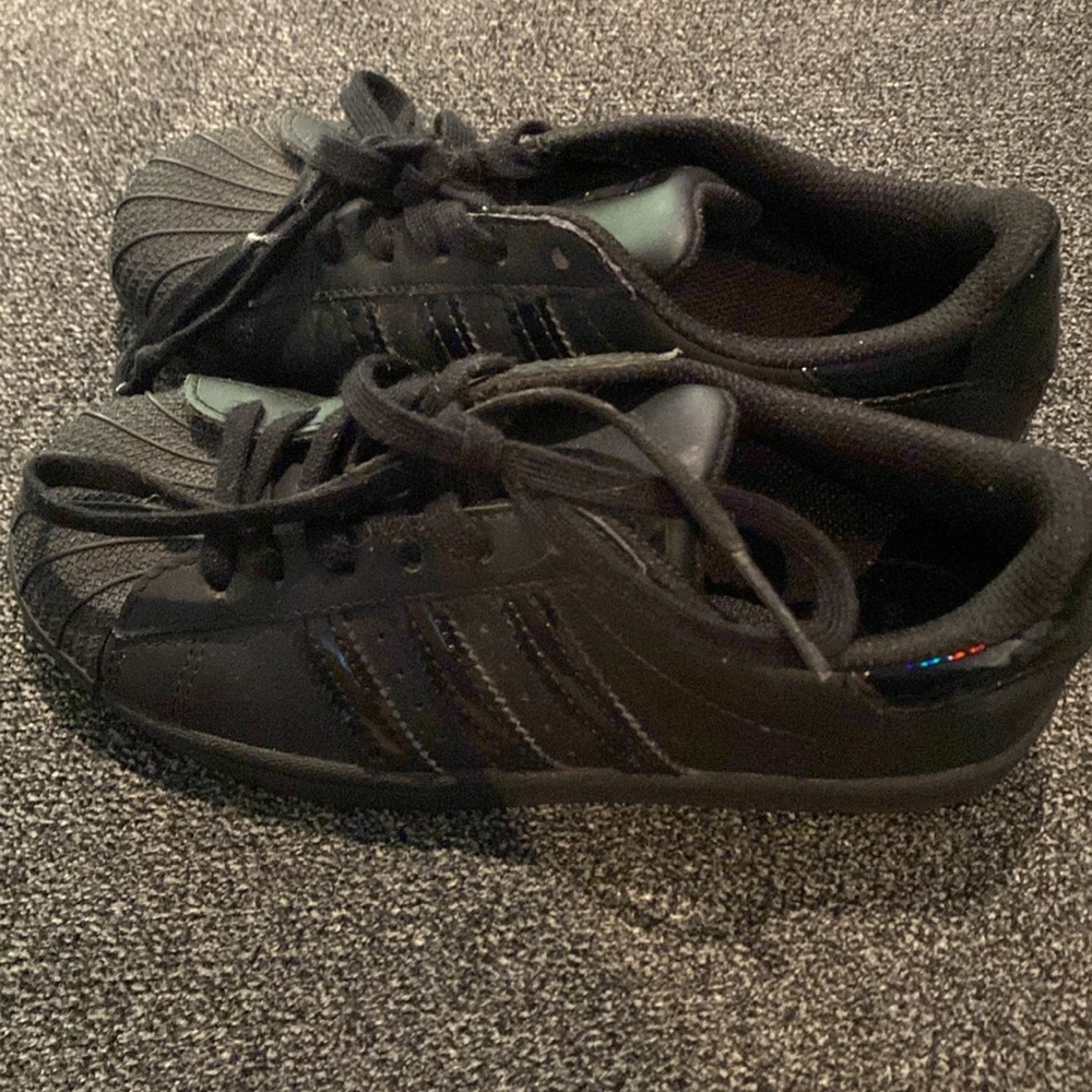 Shelltoe adidas - Picture 2 of 3